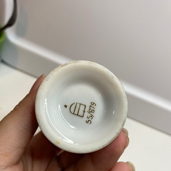 Porcelain Cobalt Blue/Gold Handpainted Portrait Mug marked 55/879 - Picture 7 of 9